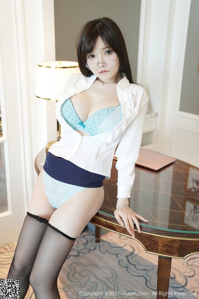 秀人网 – 2021.01.20 VOL.3026 糯美子MINIbabe[72+1P674M]