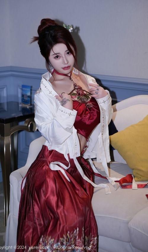 [Xiuren秀人网]2024.01.19 NO.7985 美七Mia[70+1P/682MB]-1