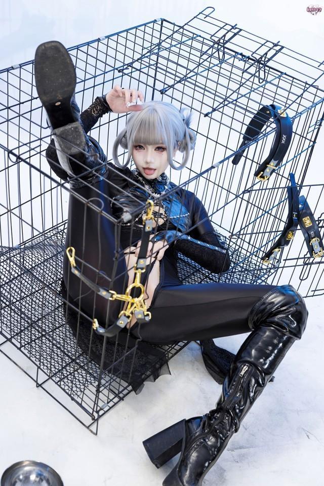 柒柒要乖哦 – NO.072 黑靡烟旗袍 [108P2V-1.88GB]