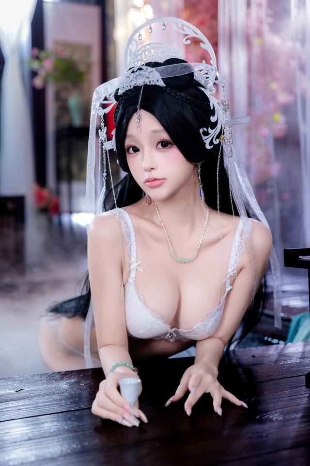 日奈娇 – NO.246 白月光 [216P2V-1.70GB]